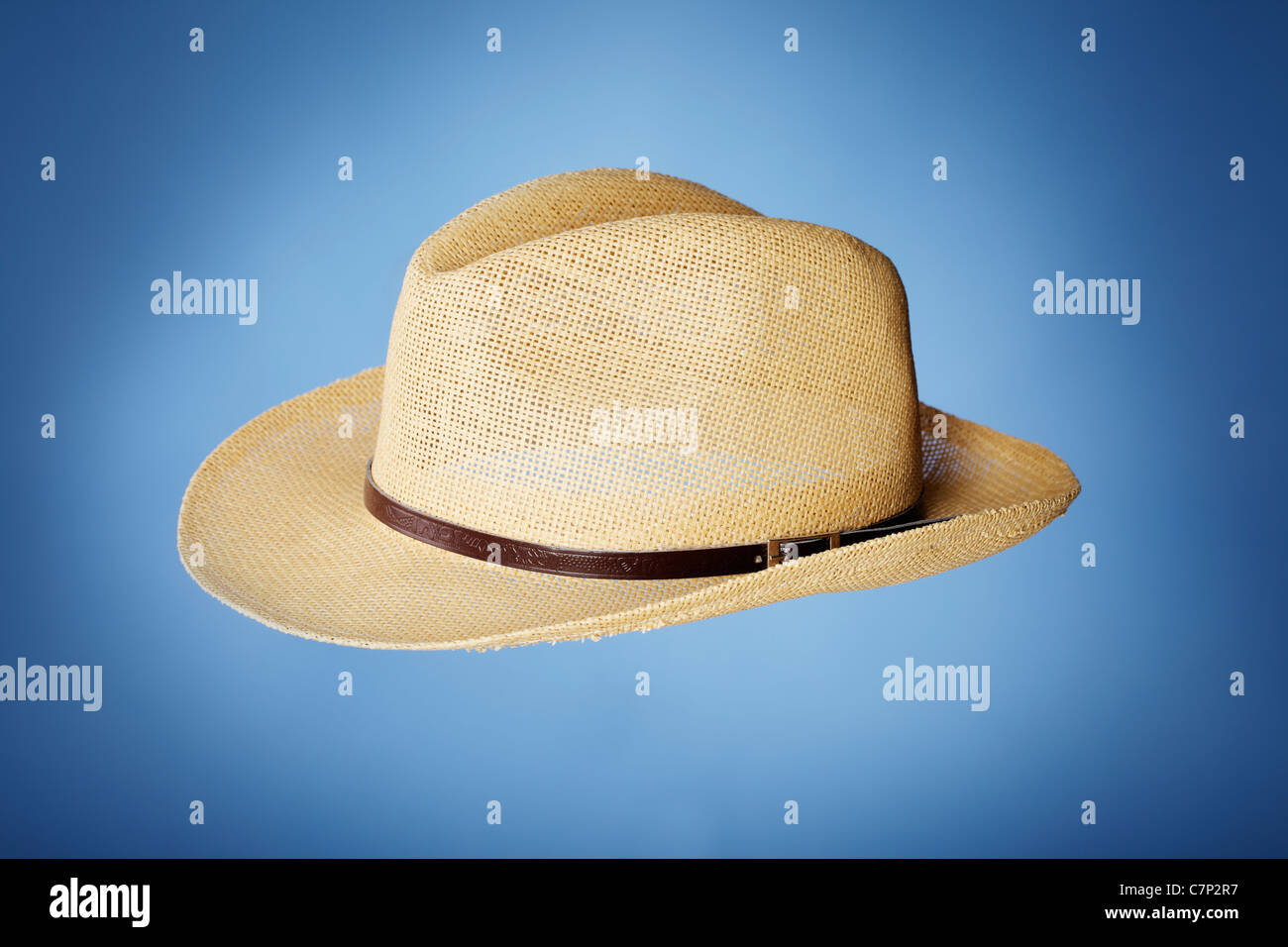Straw hat hi-res stock photography and images - Alamy