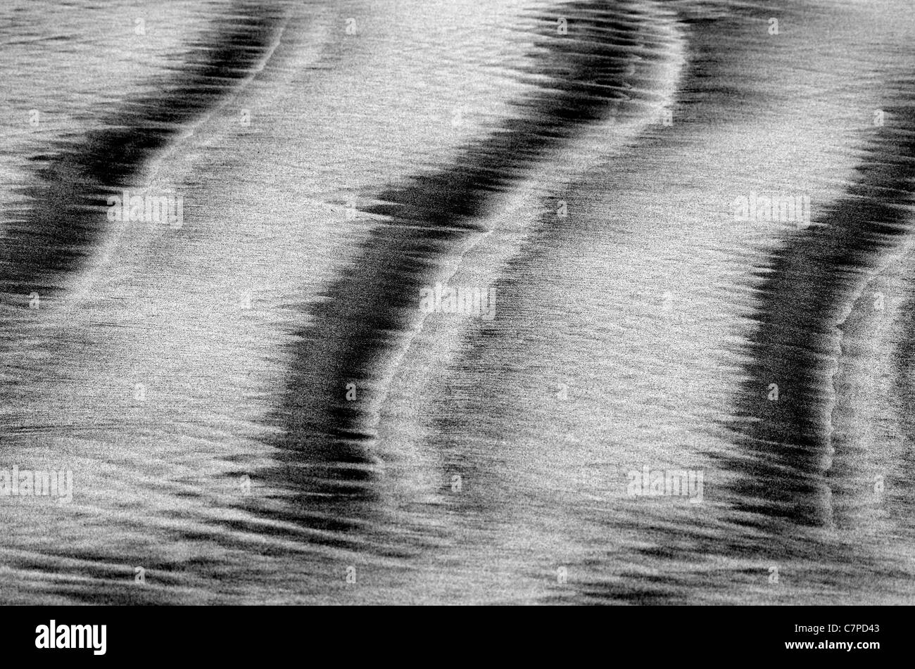 Right Windswept Pattern Black and white pattern on windswept beach Stock Photo - Alamy