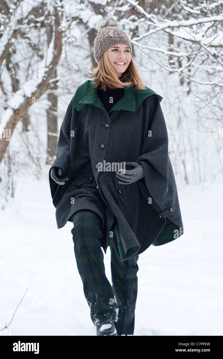 Heavy winter clothes hi-res stock photography and images - Alamy