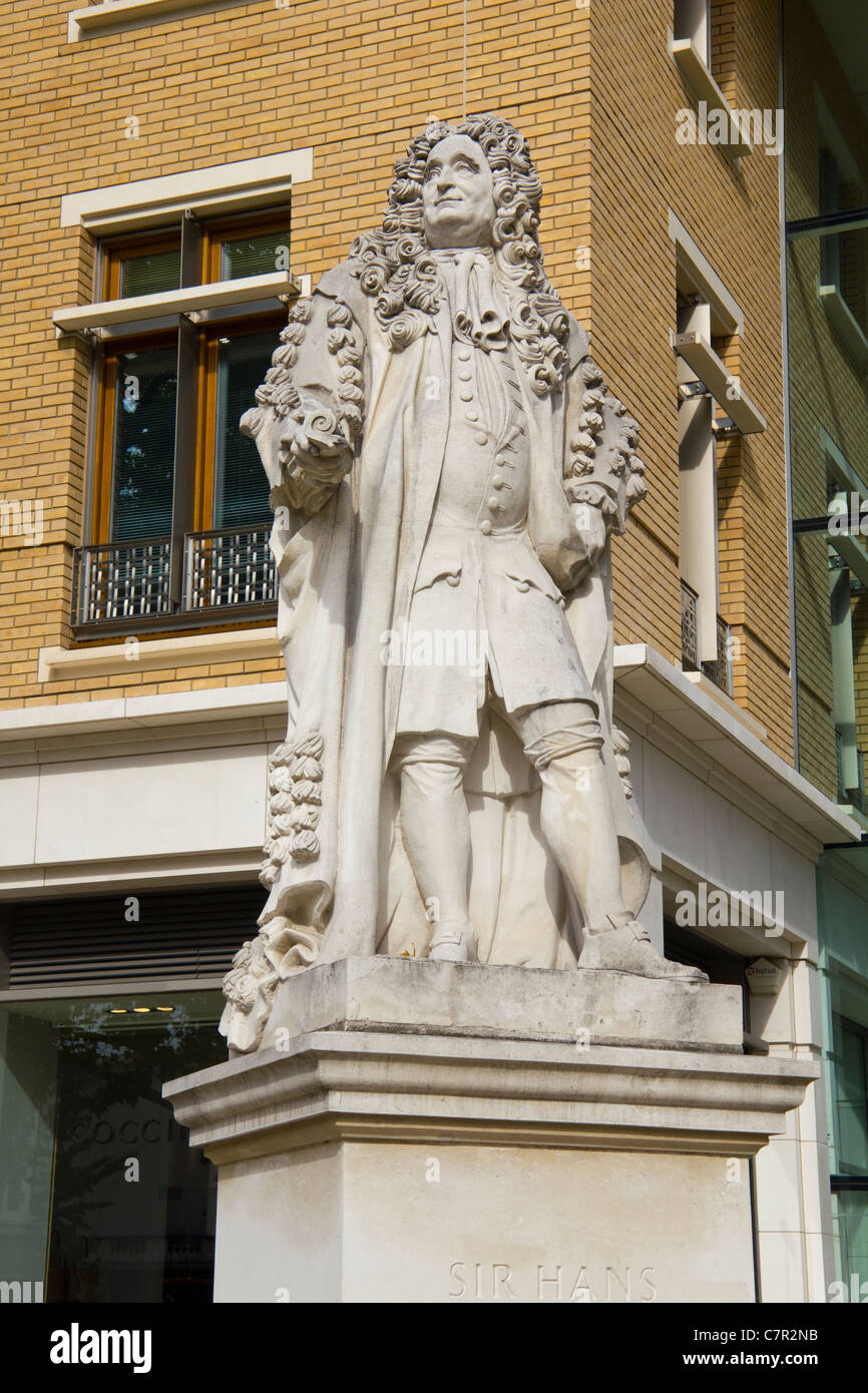 Statue of Sir Hans Sloane, Kings Road, Chelsea, London, UK Stock Photo
