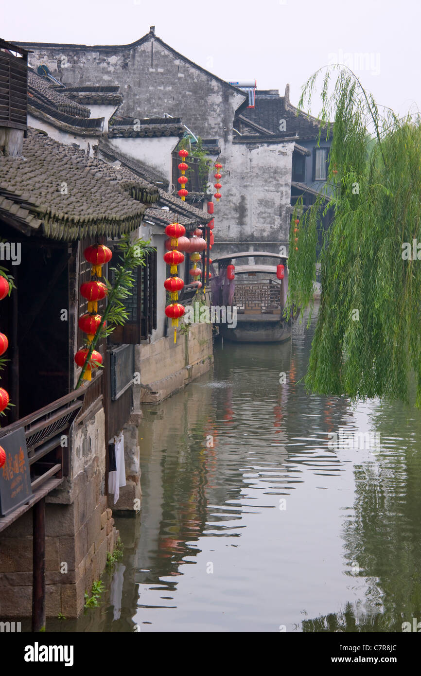 Old residence along the Grand Canal, Xitang, Zhejiang Province, China Stock Photo