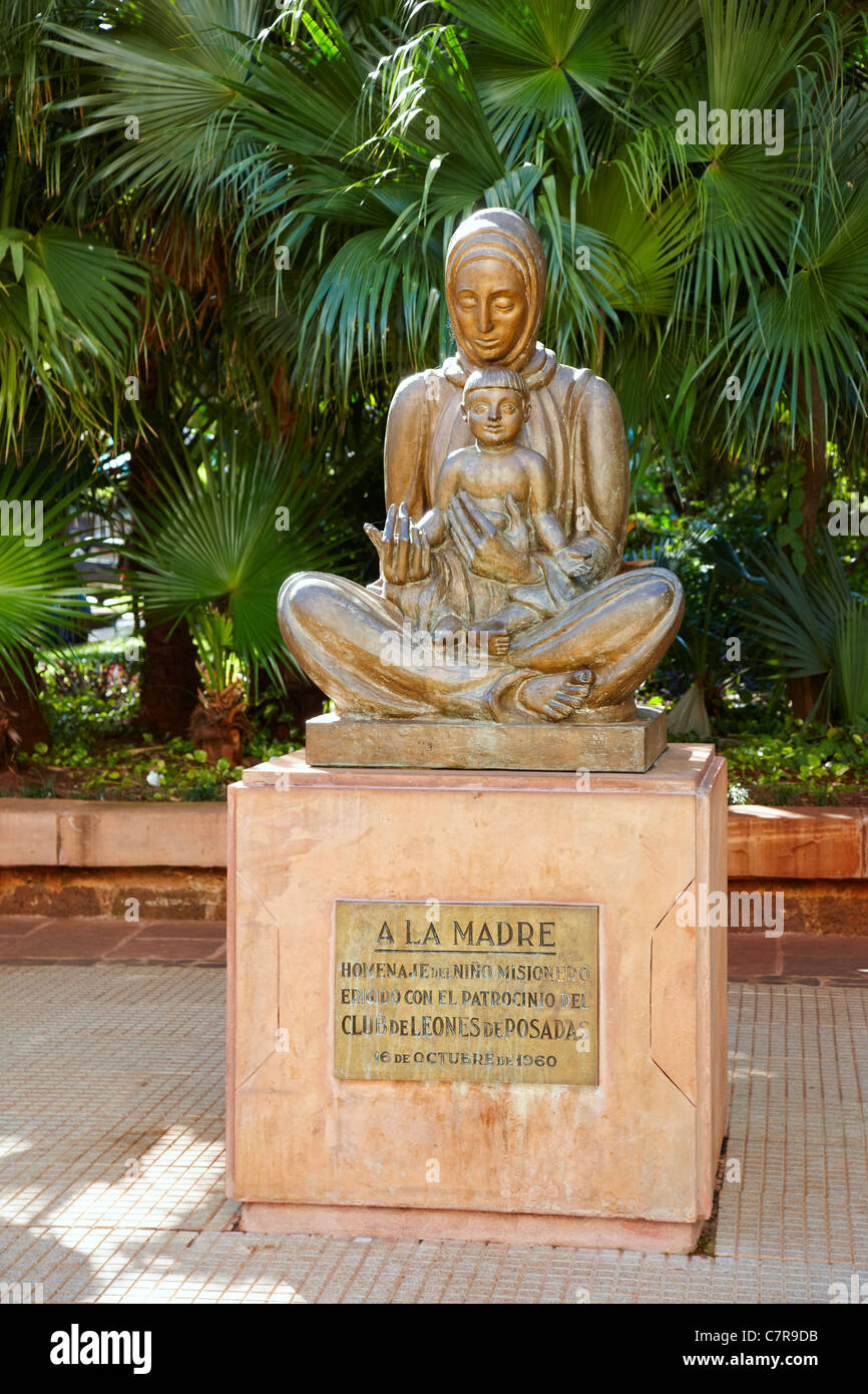 Statue of 'A la Madre'. Plaza 9 de Julio, Posadas, Argentina, South America Stock Photo
