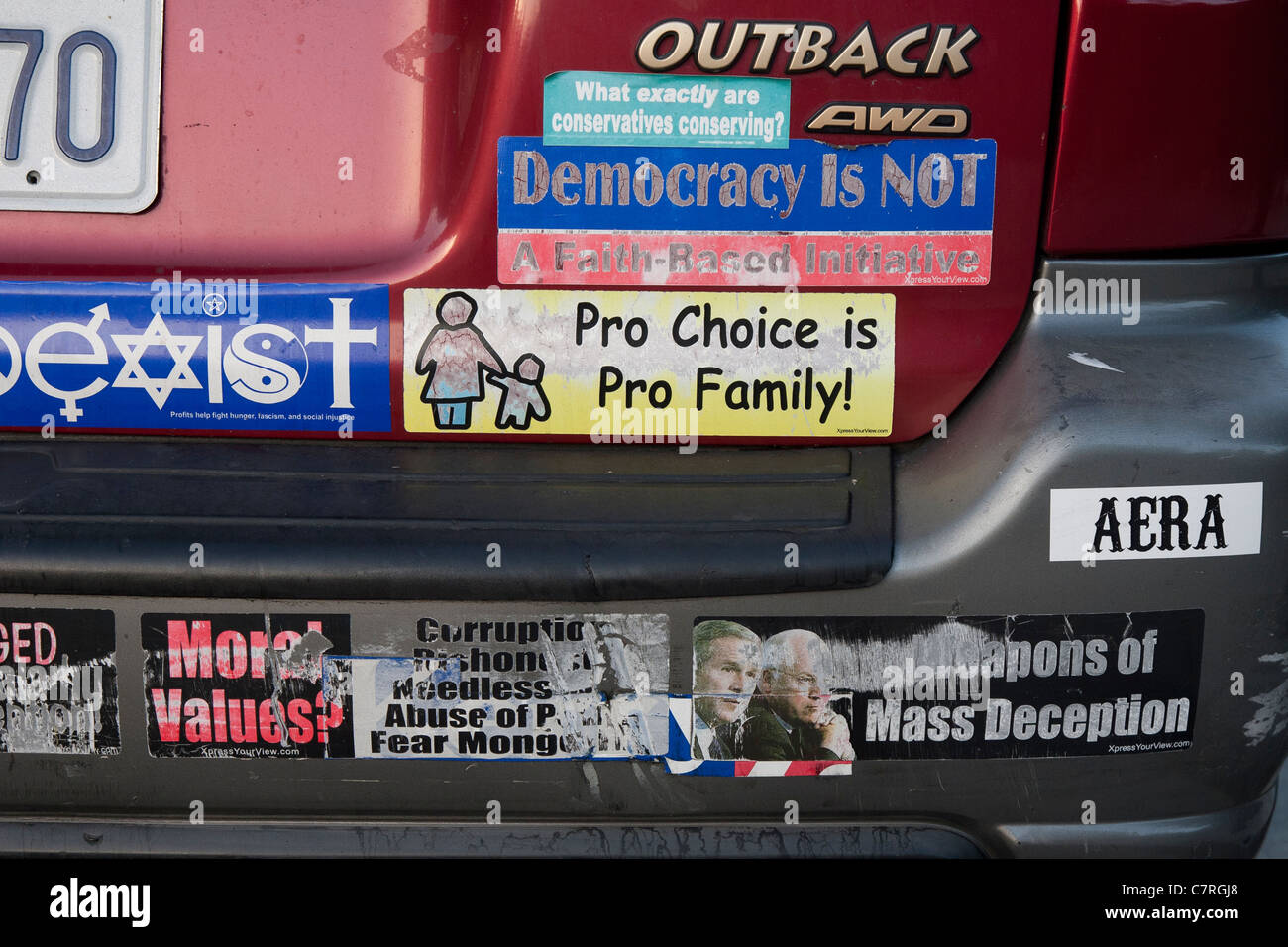 Bumper stickers political hi-res stock photography and images - Alamy