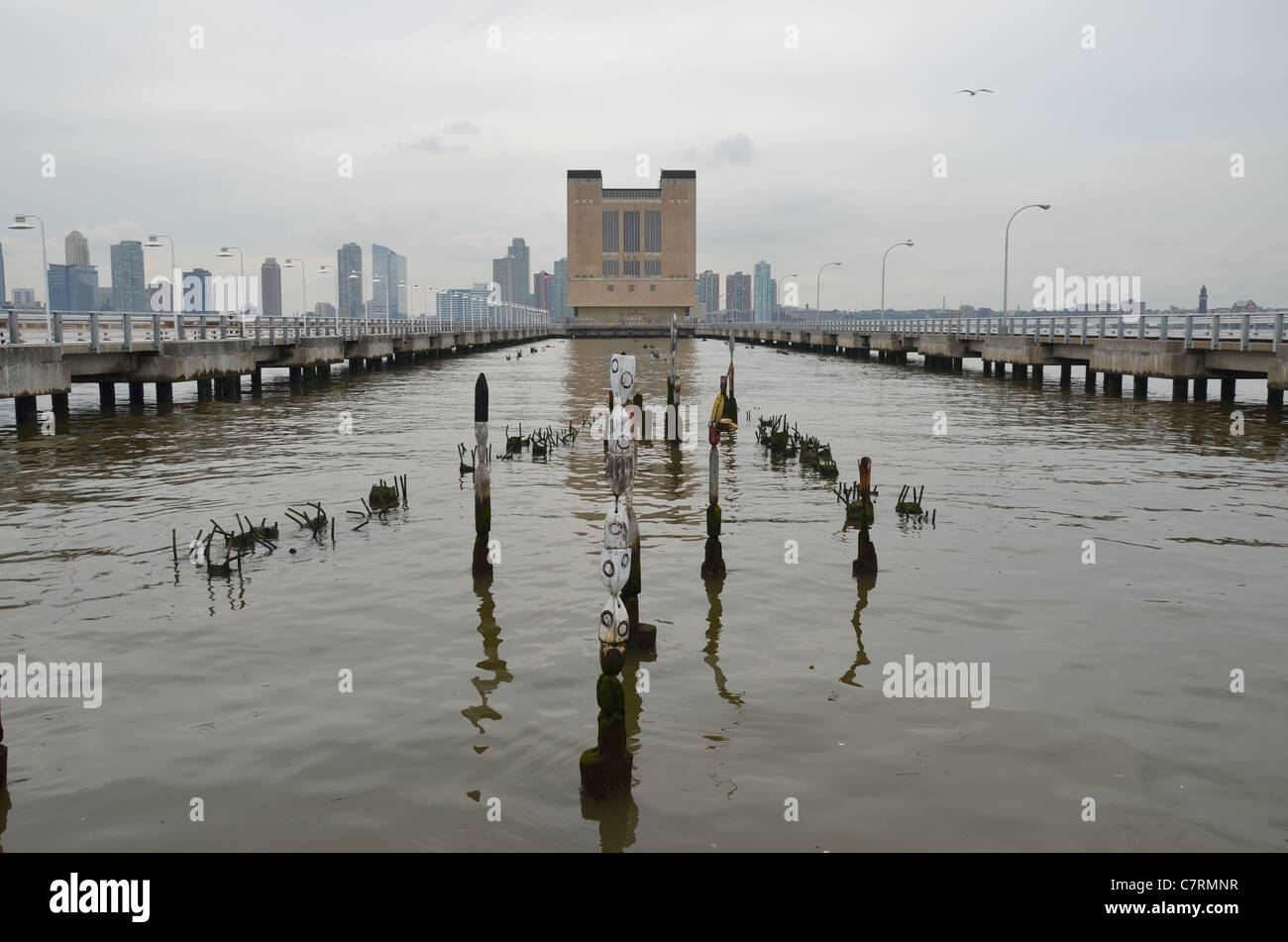 Air shaft building midtown tunnel hires stock photography and images Alamy