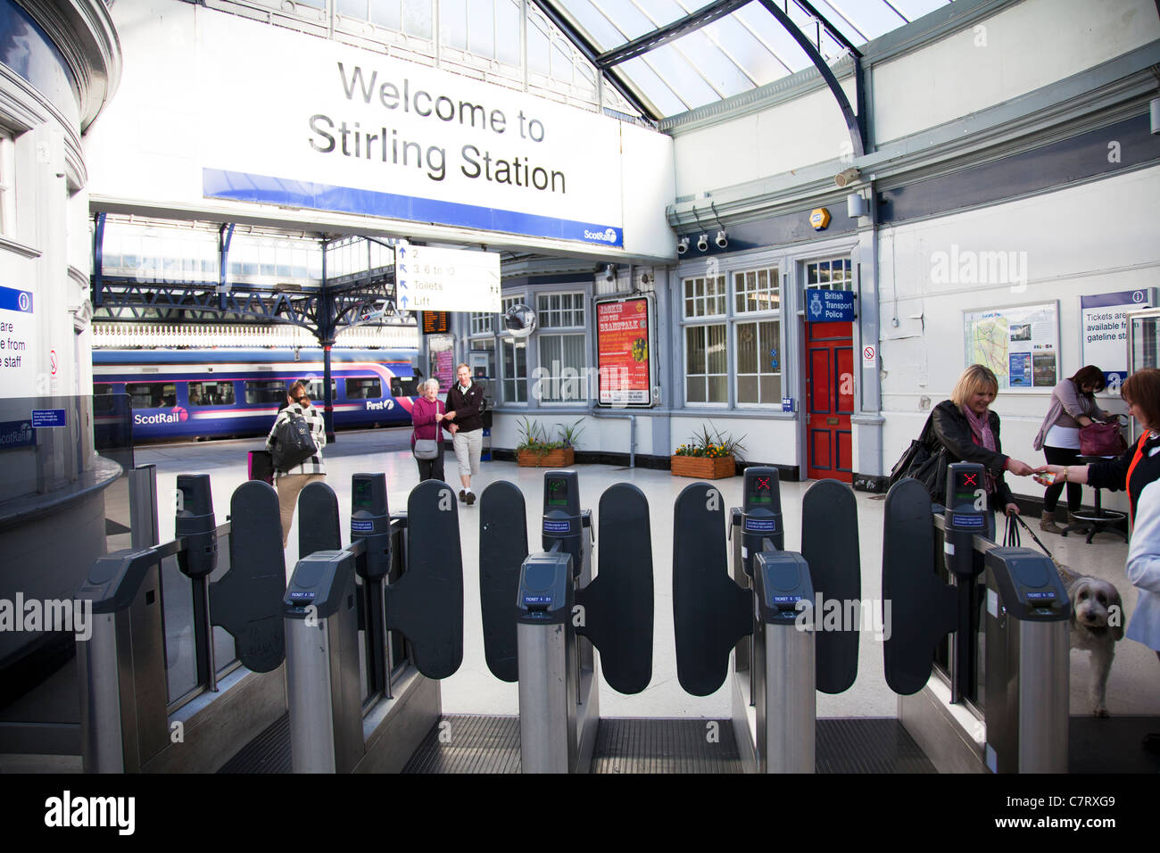 to Stirling Station in Scotland rail link, exit and entrance to