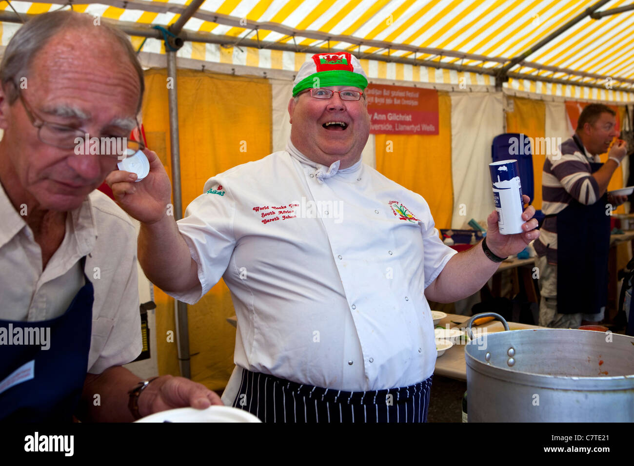 Gareth Johns The Wynnstay Aberaeron Cardigan Bay Seafood Festival West Wales UK Stock Photo