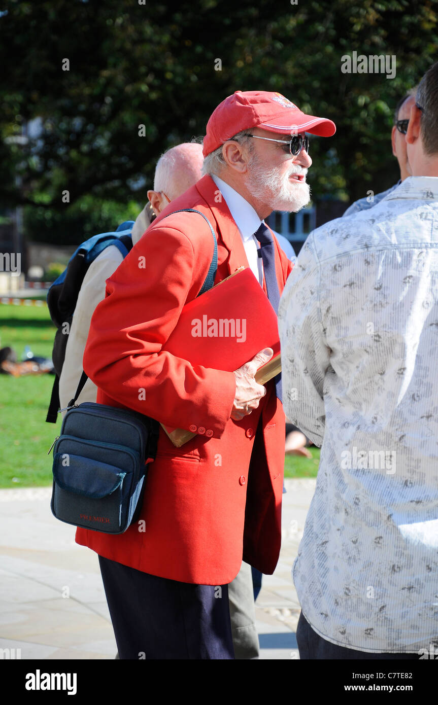 Exeter Red Coat Tour guide. Exeter, Devon, UK Stock Photo