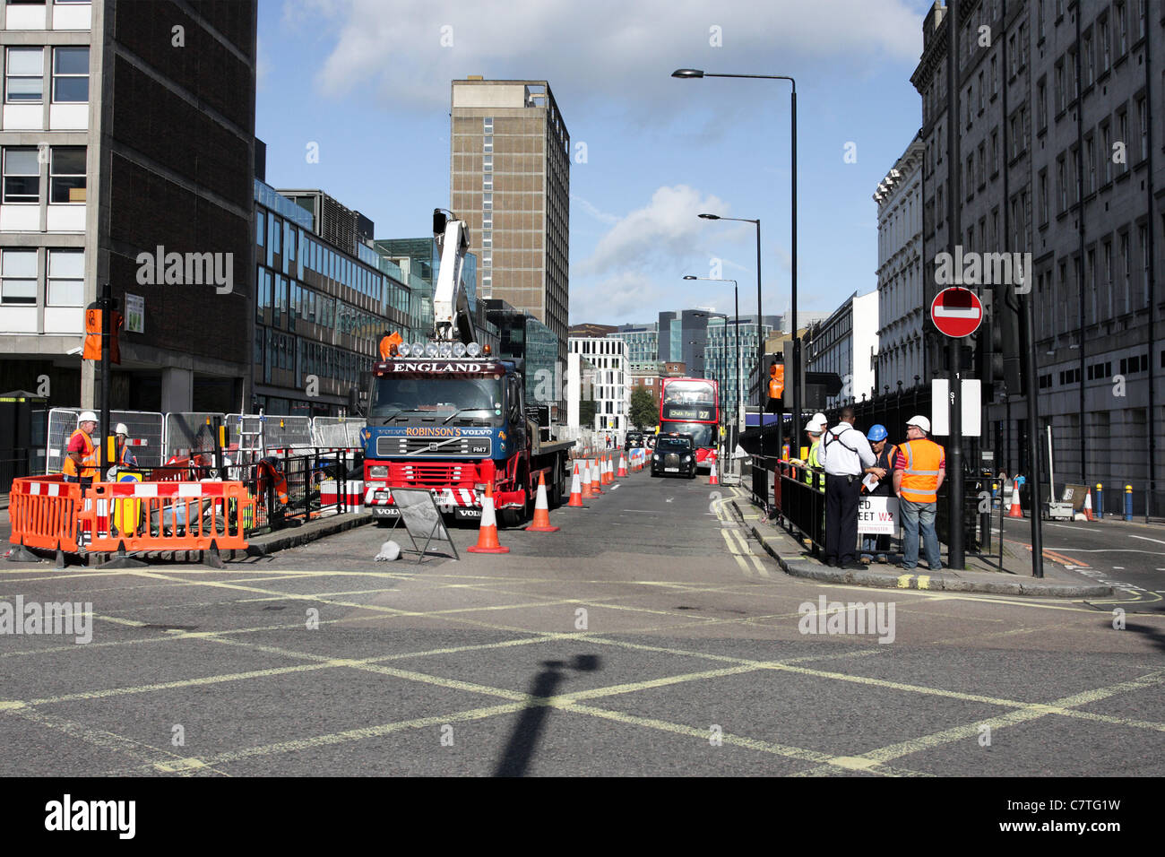 Early stages of redevelopment of Paddington Station Crossrail project ...