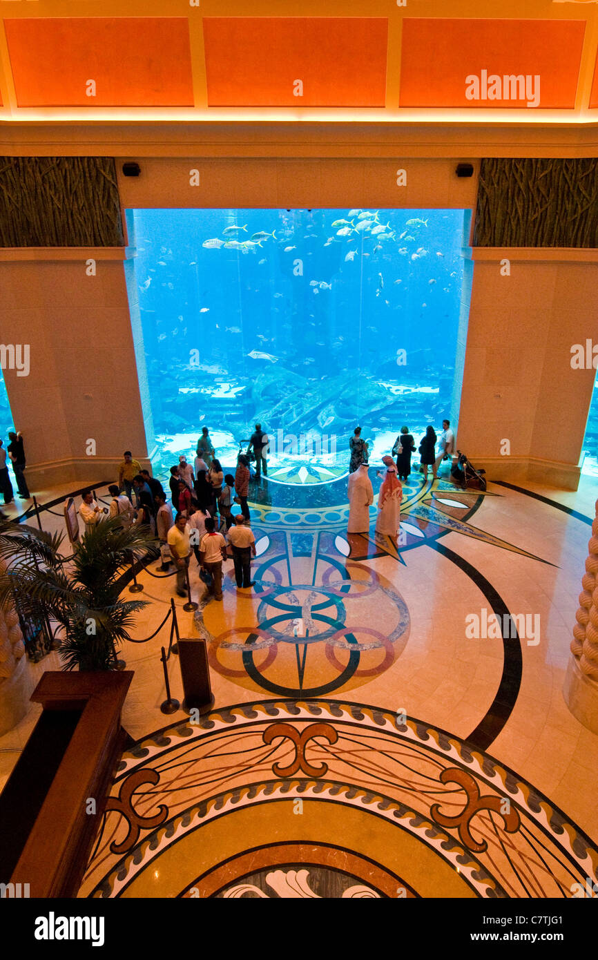 Dubai, United Arab Emirates, the aquarium in the AtlantisPalm Hotel Stock Photo