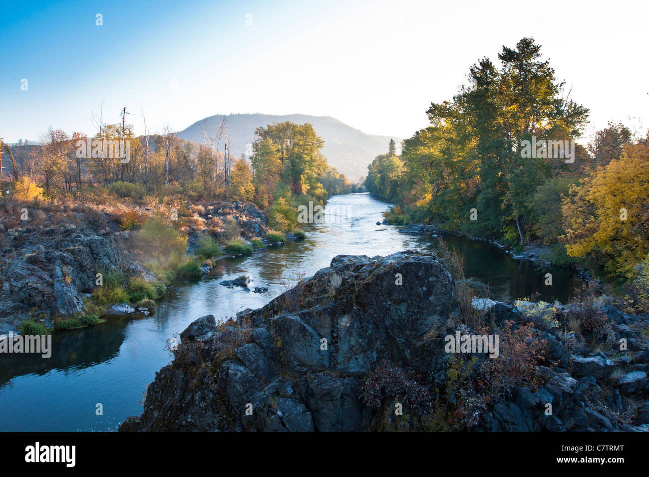 The Rogue River in southwestern Oregon in the United States flows about 215 miles (346 km) in a generally westward direction. Stock Photo