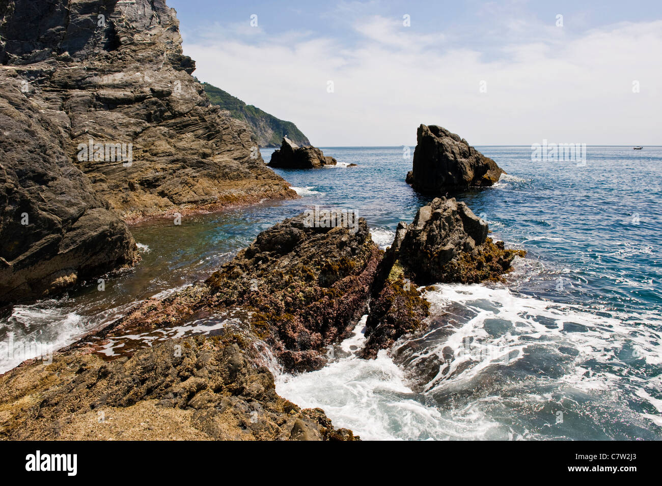 Water Rocks Italy Transporting rocks hi-res stock photography and images - Alamy