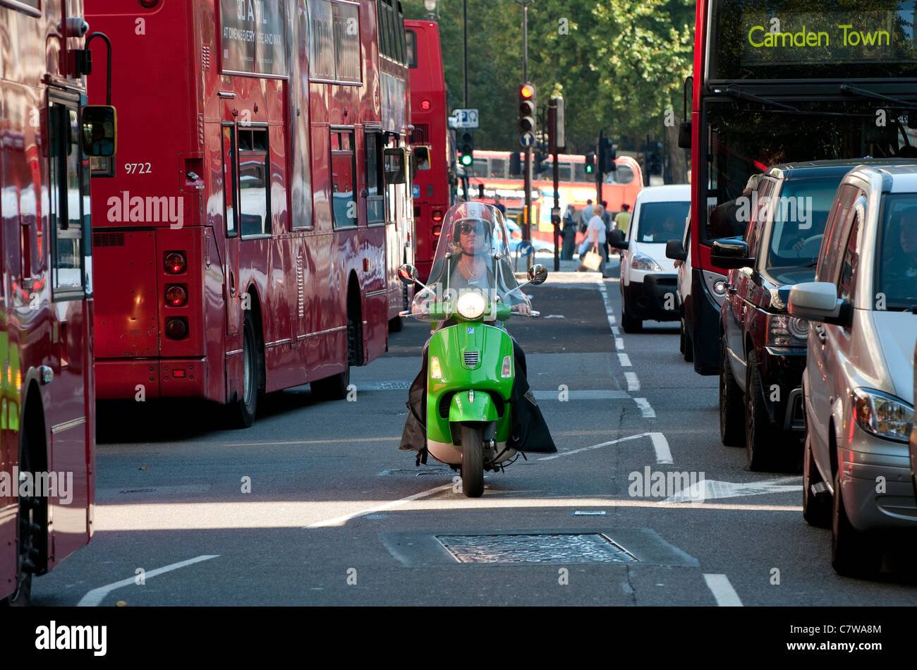 Buses in congestion hi-res stock photography and images - Alamy
