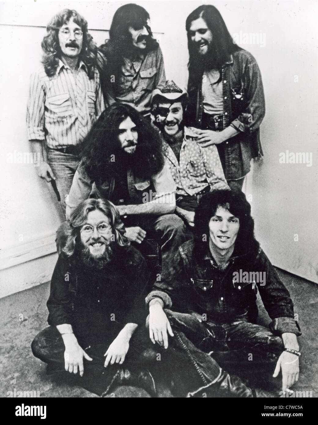 DR HOOK AND THE MEDICINE SHOW Promotional photo of US country rock