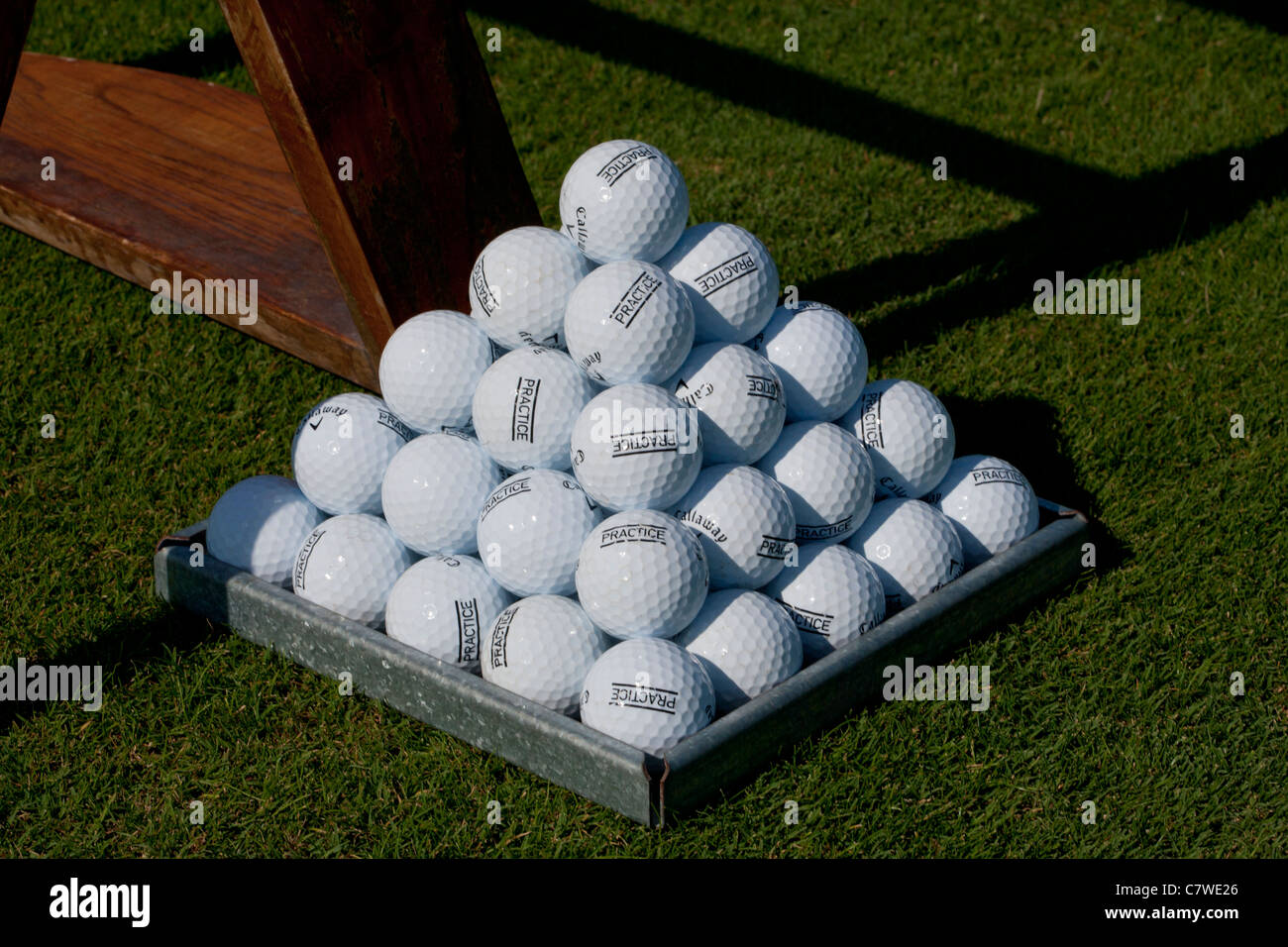 Pyramid golf balls hi-res stock photography and images - Alamy