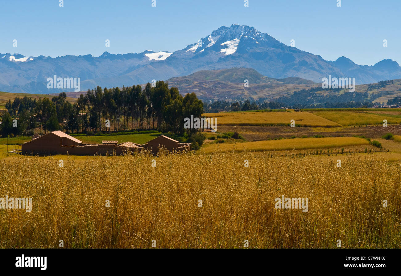 view of the Sacred valley in the Peruvian Andes Stock Photo