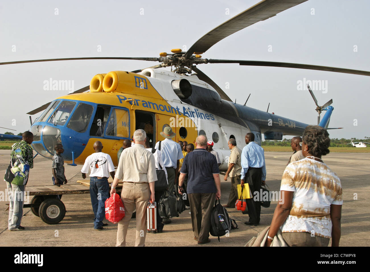 Mil 8 helicopter hi-res stock photography and images - Alamy