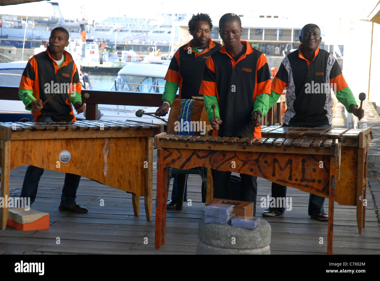 ilitha Lelanga marimba band, street musicians, busking at The
