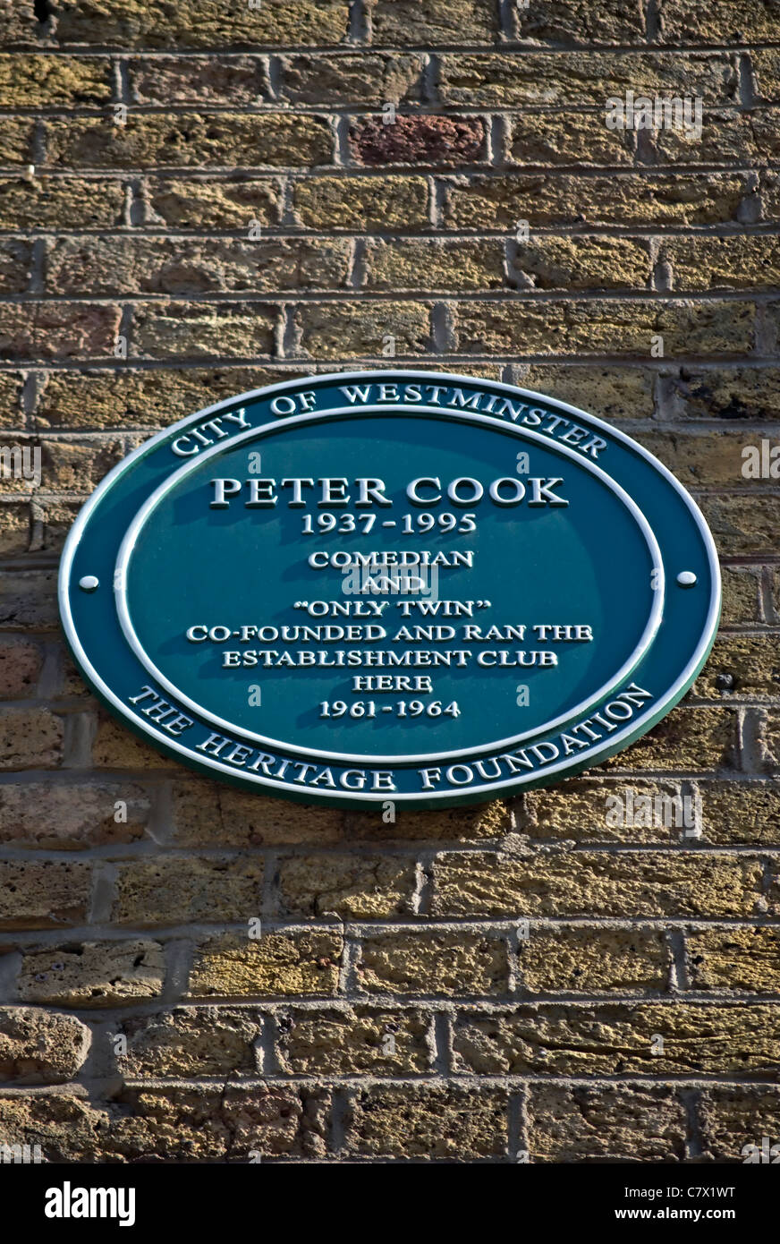 city of westminster plaque marking the site of the establishment club, run by comedian and satirist peter cook, london, england Stock Photo