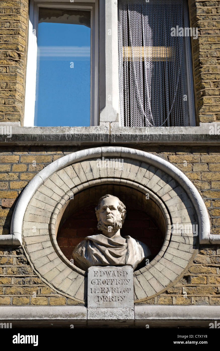 wall niche with bust of edward geoffrey (edward smith-stanley) 14th earl of derby, great windmill street, london, england Stock Photo