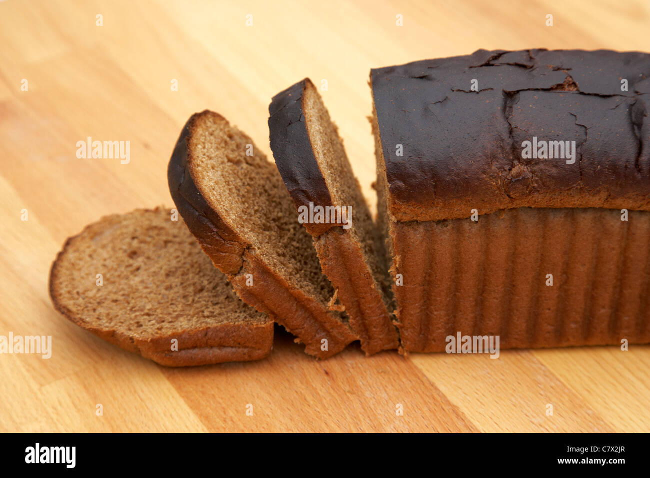 veda-bread-loaf-a-malted-bread-sold-in-northern-ireland-C7X2JR.jpg