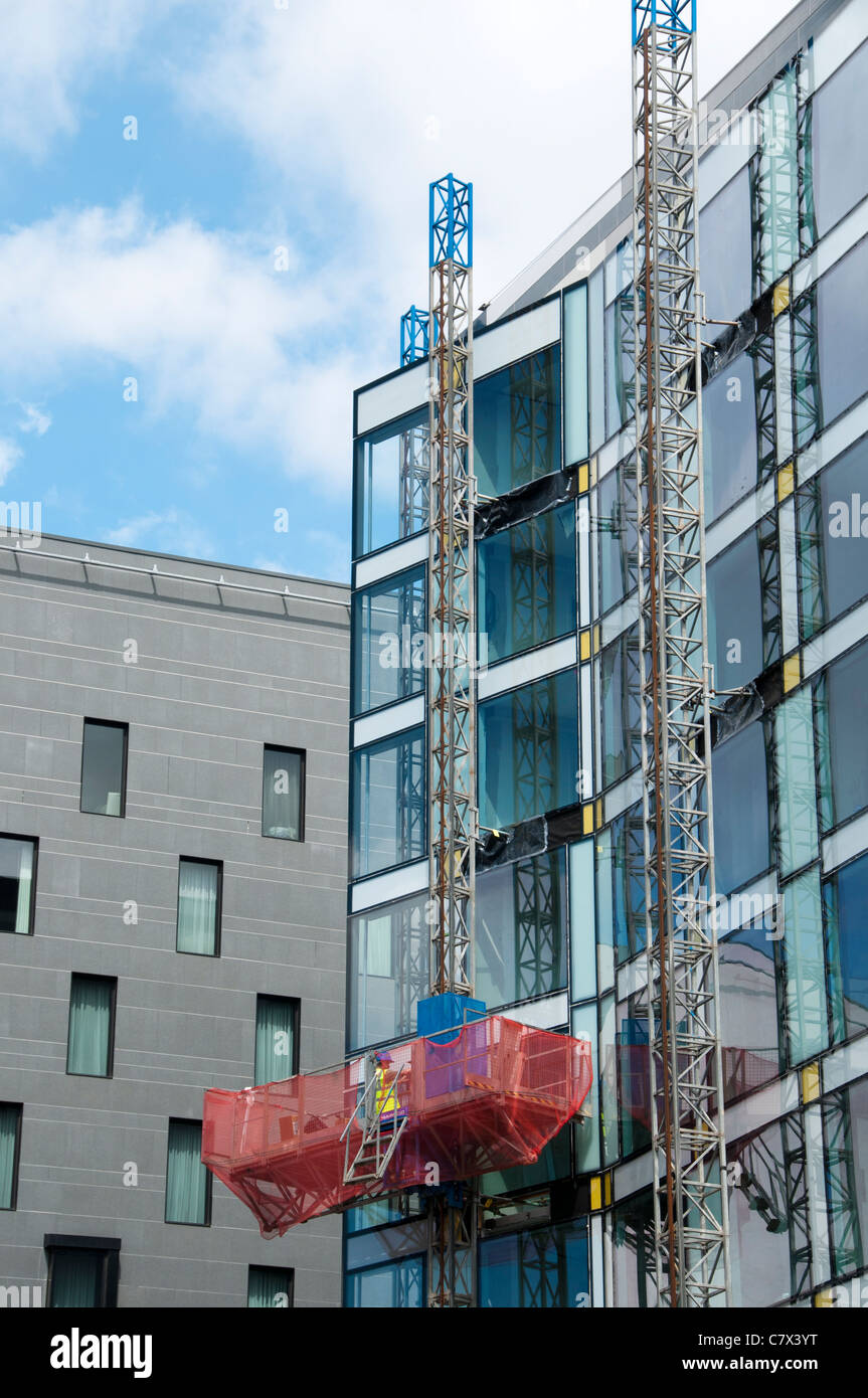 Access platform on the Holiday Inn Express hotel, under construction in the Northern Quarter, Manchester, England, UK. Stock Photo