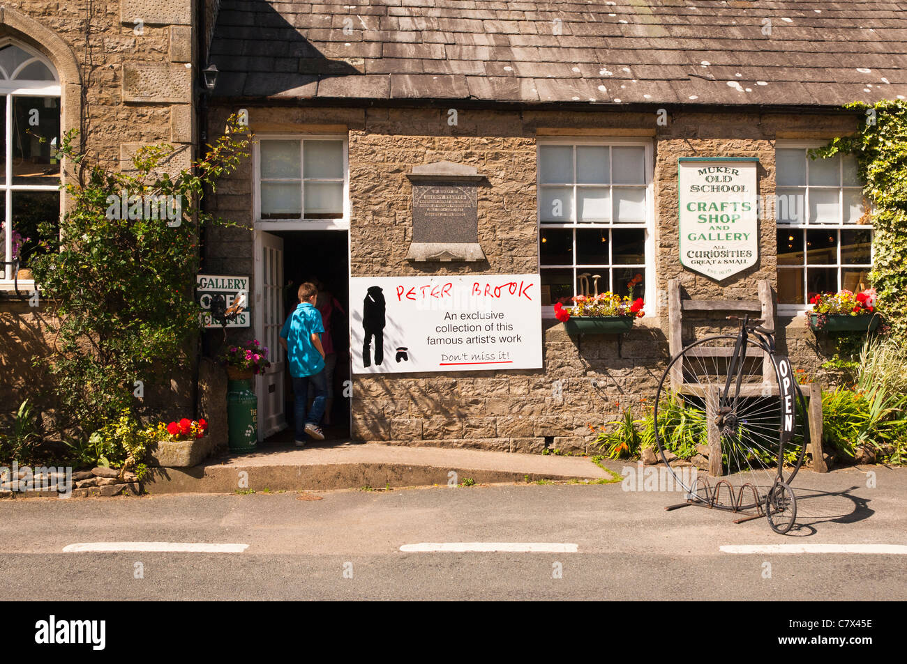 The Old School Crafts Shop and Gallery at Muker in Swaledale in North Yorkshire , England , Britain , Uk Stock Photo