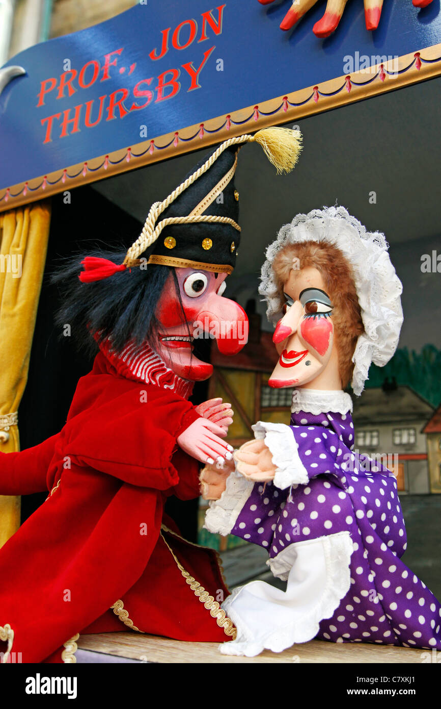 Punch And Judy Covent Garden Stock Photos & Punch And Judy Covent