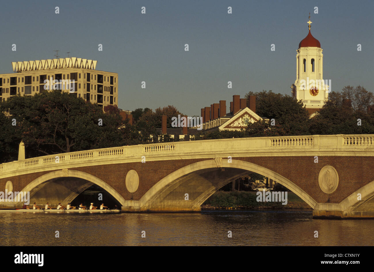 USA, Massachussett, Cambridge: bridge on Charles River Stock Photo