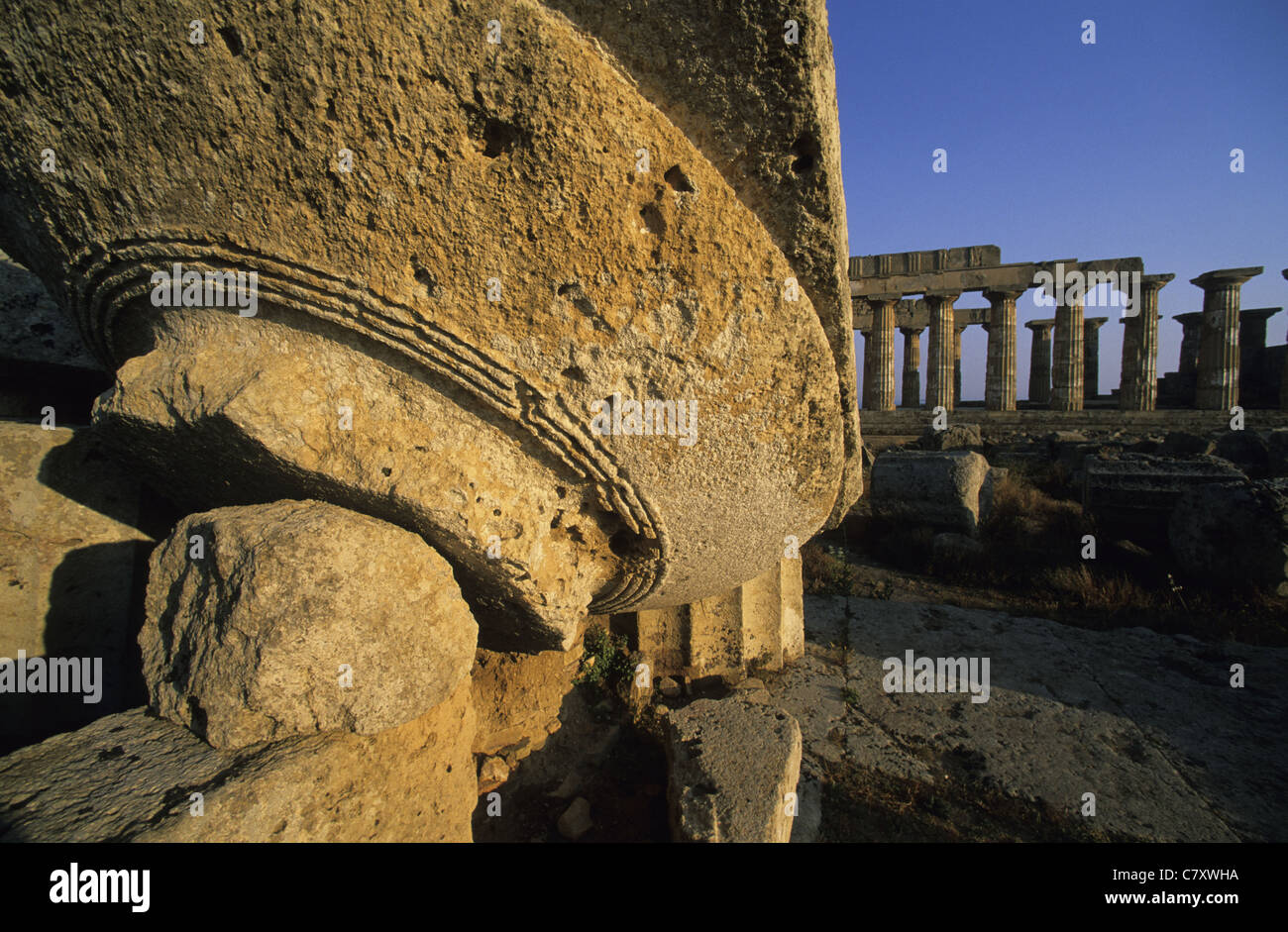 Greek ruins hi-res stock photography and images - Alamy