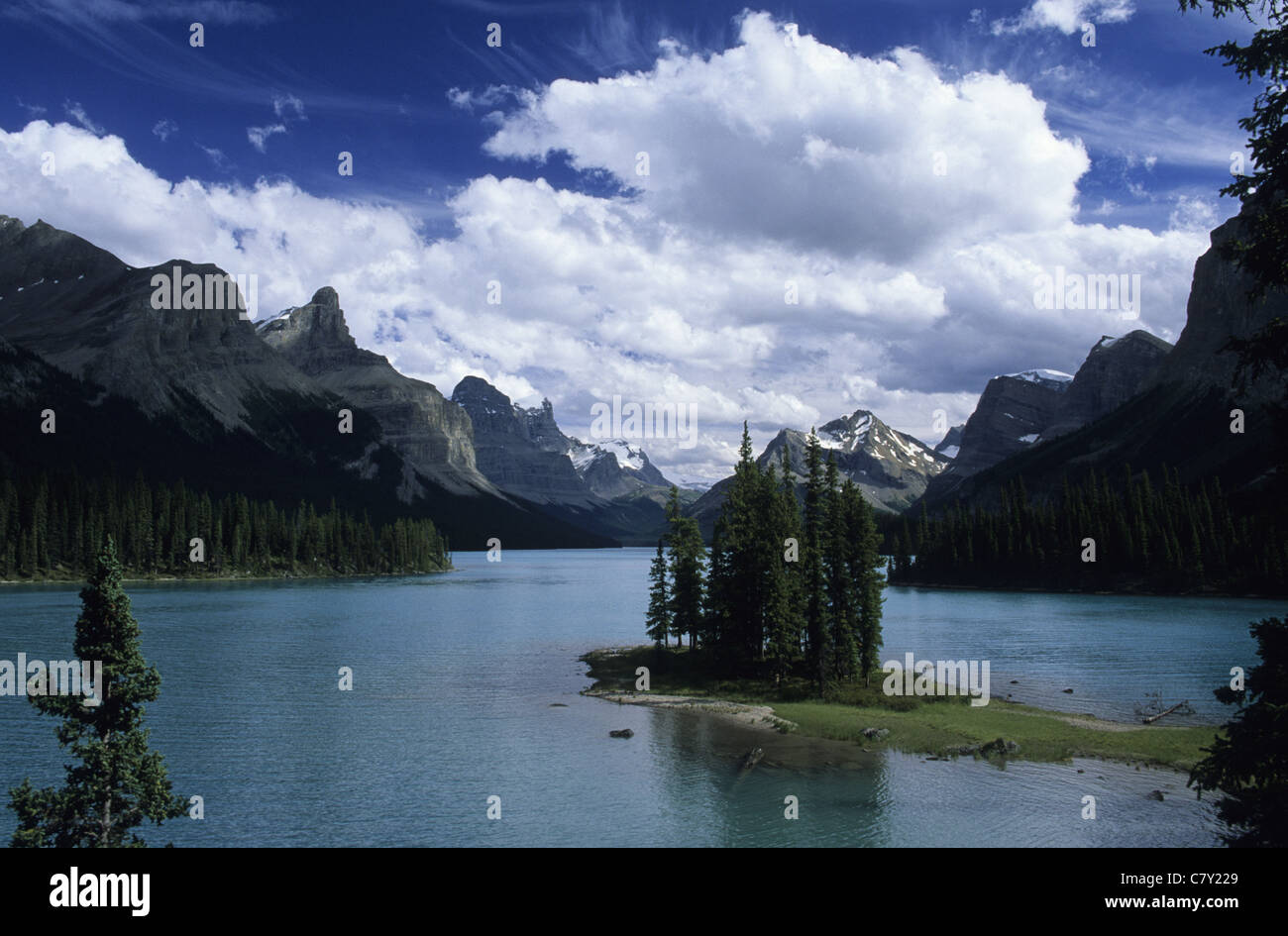 Canada, Alberta, Rocky Mountains, Jasper National Park, Maligne Lake Stock Photo