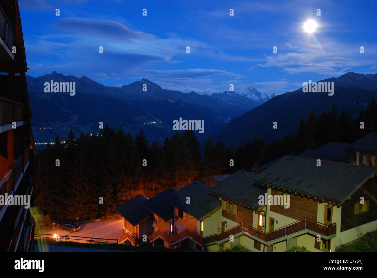 night view dent blanche switzerland matterhorn ski apartment village moon moonlight vallais