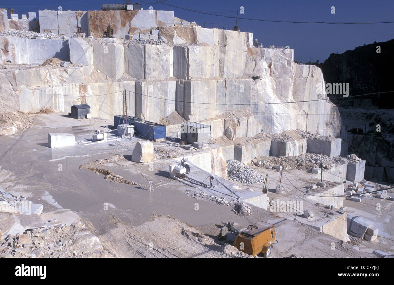 Italy, Tuscany, Apuan Alps, quarry of Carrara marble Stock Photo Alamy