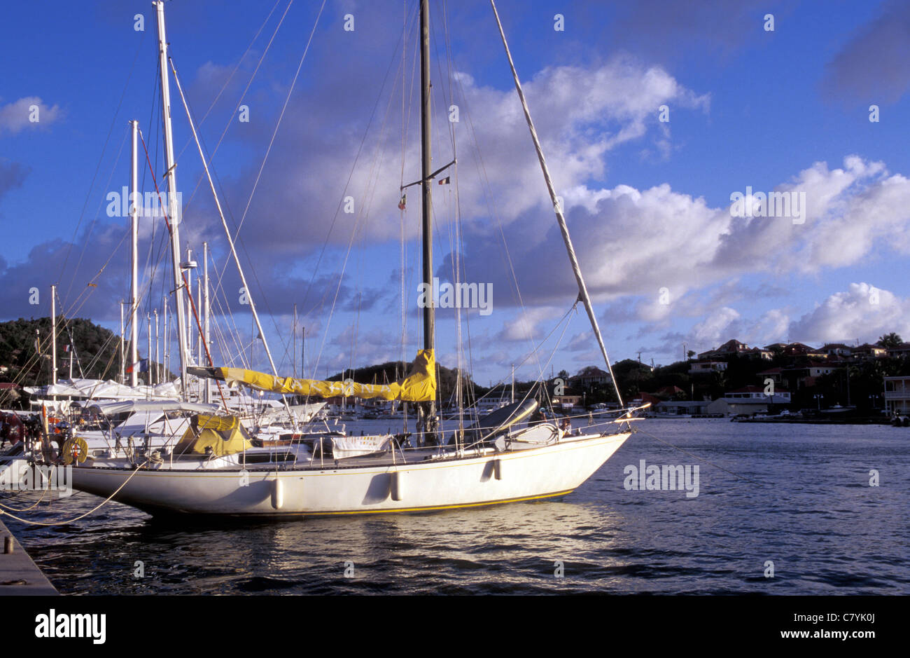 Saint barth harbour hi-res stock photography and images - Alamy