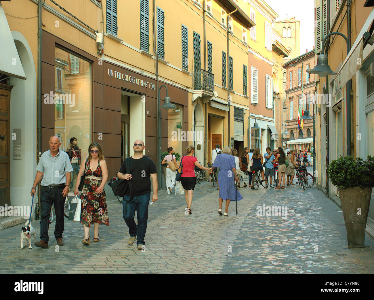 Street of ravenna italy hi-res stock photography and images - Alamy