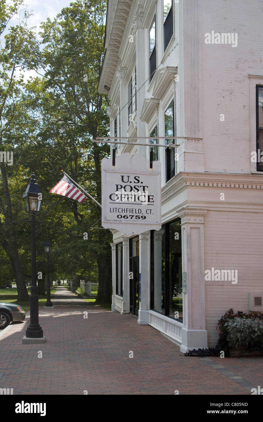 us post office litchfield connecticut Stock Photo Alamy