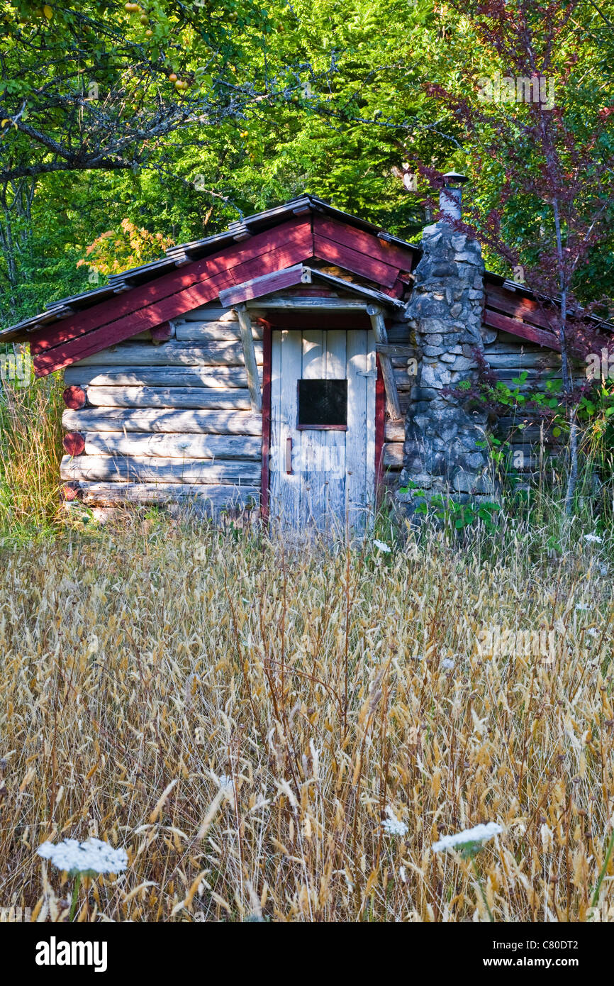 An Old Pioneer Log Cabin Located On Vancouver Island Canada Stock