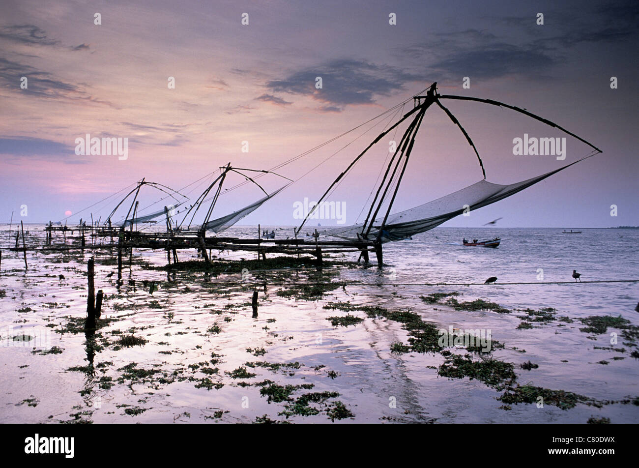 India, Kerala, Cochin, fishing nets Stock Photo Alamy