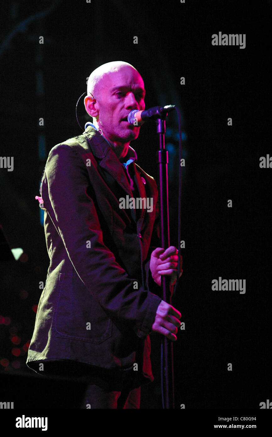 REM performing on the Pyramid stage at the Glastonbury Festival 2003