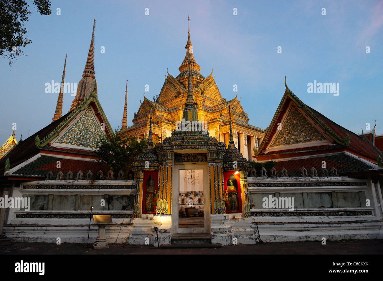 Thailand, Bangkok, Wat Pho, Buddhist Temple at Dusk Stock Photo