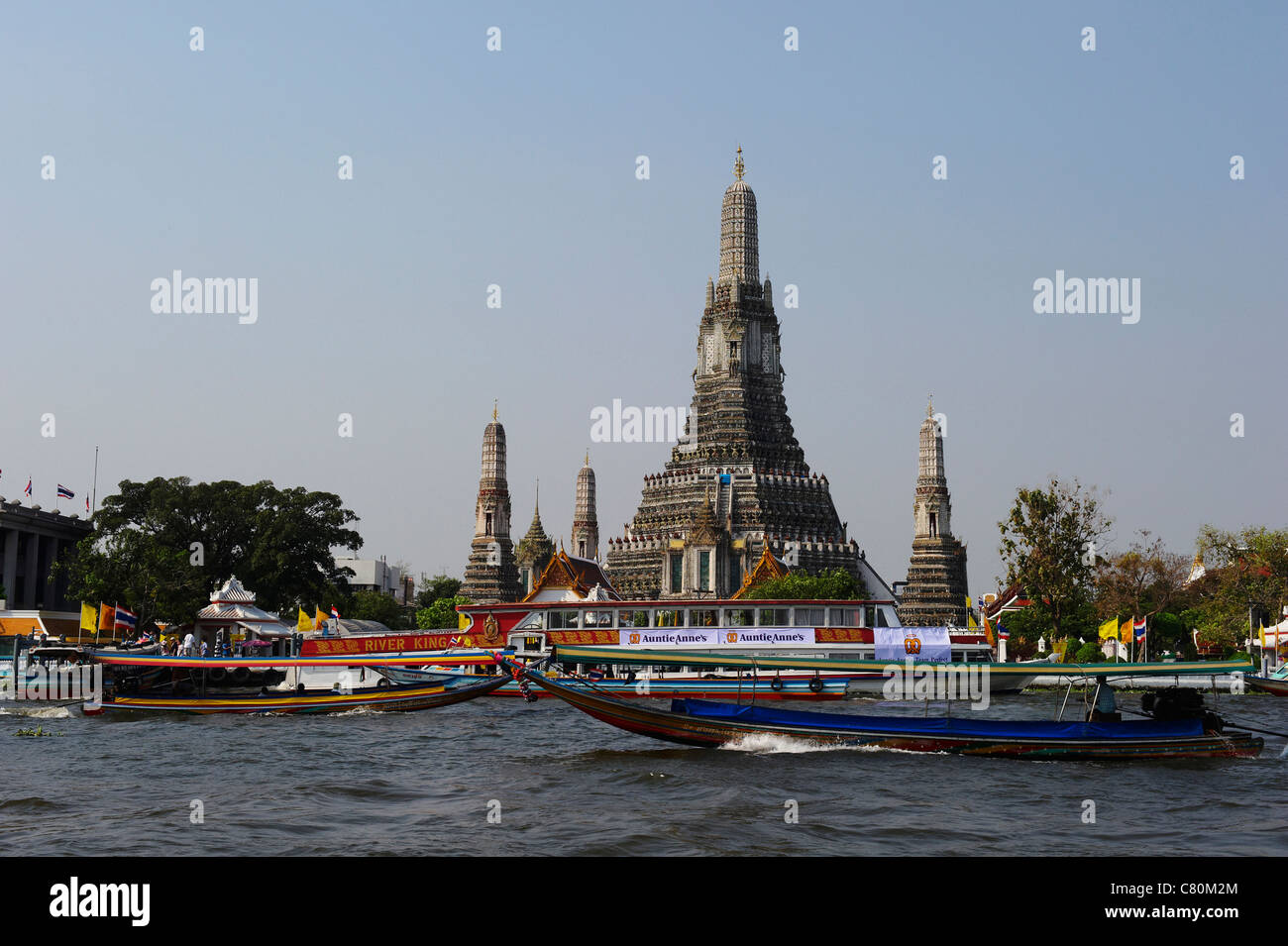 Thailand, Bangkok, Chao Phraya River, Wat Arun Buddhist Temple Stock Photo