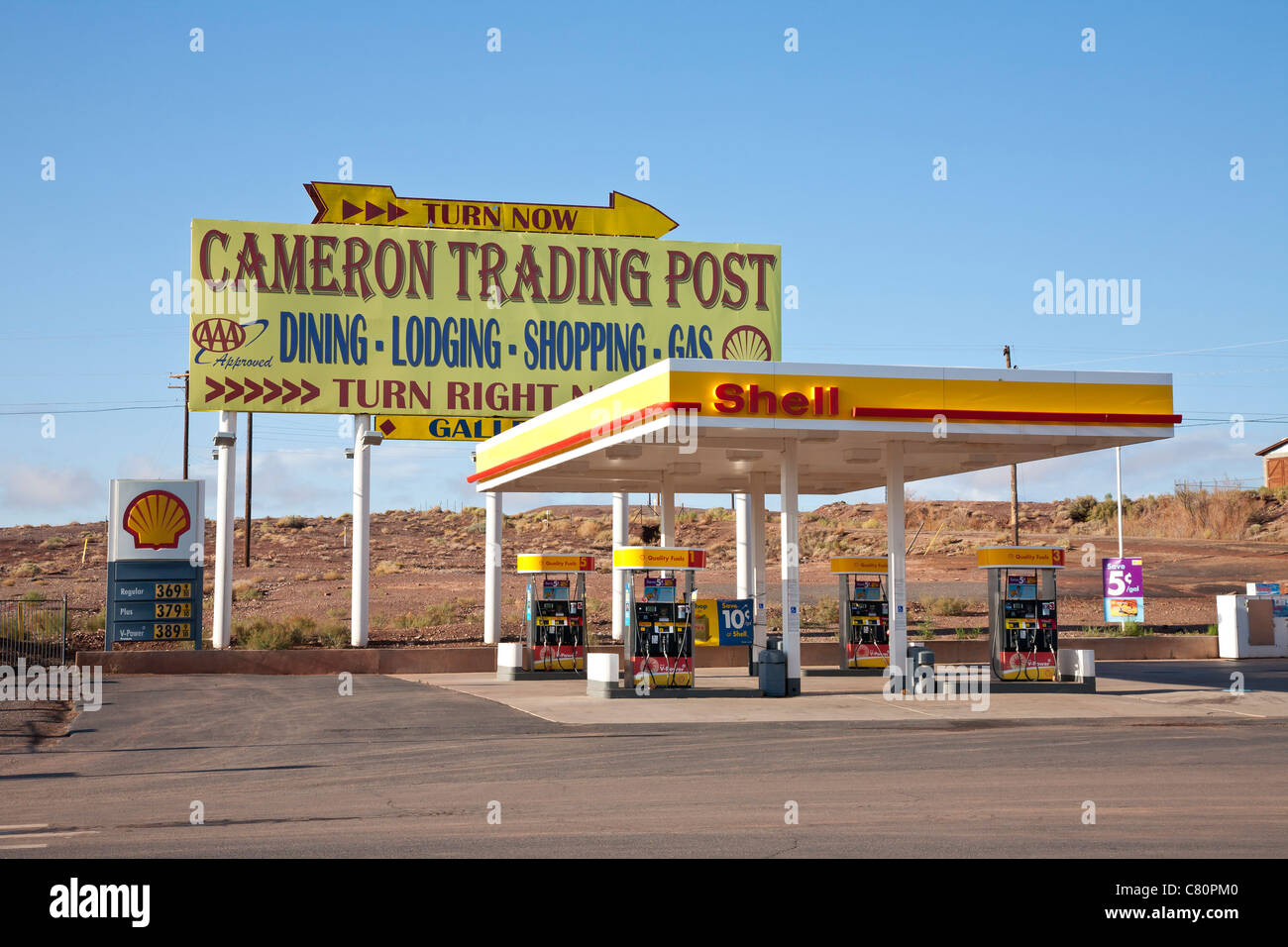 Shell petrol station in Cameron Stock Photo