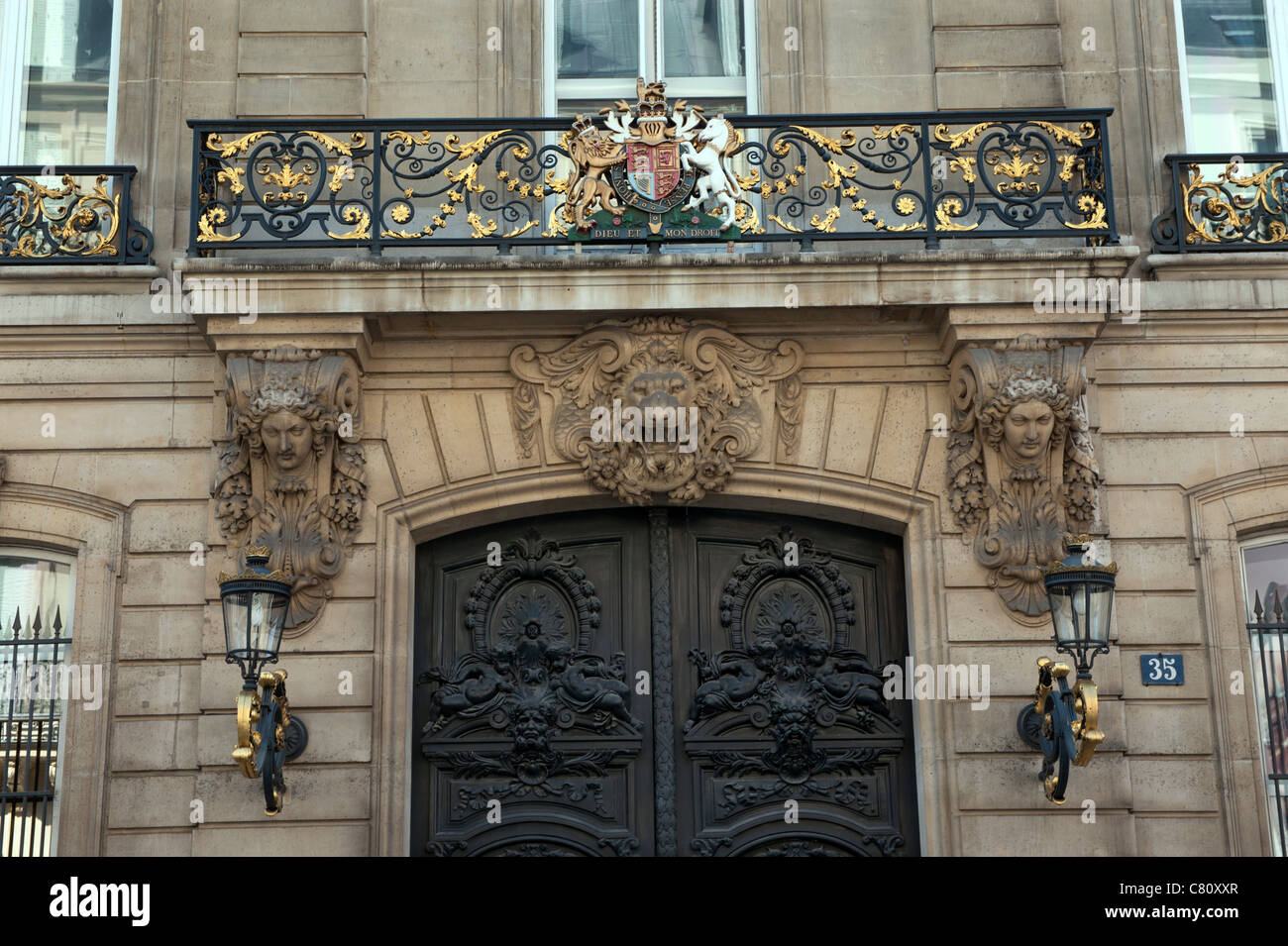British embassy paris hi-res stock photography and images - Alamy
