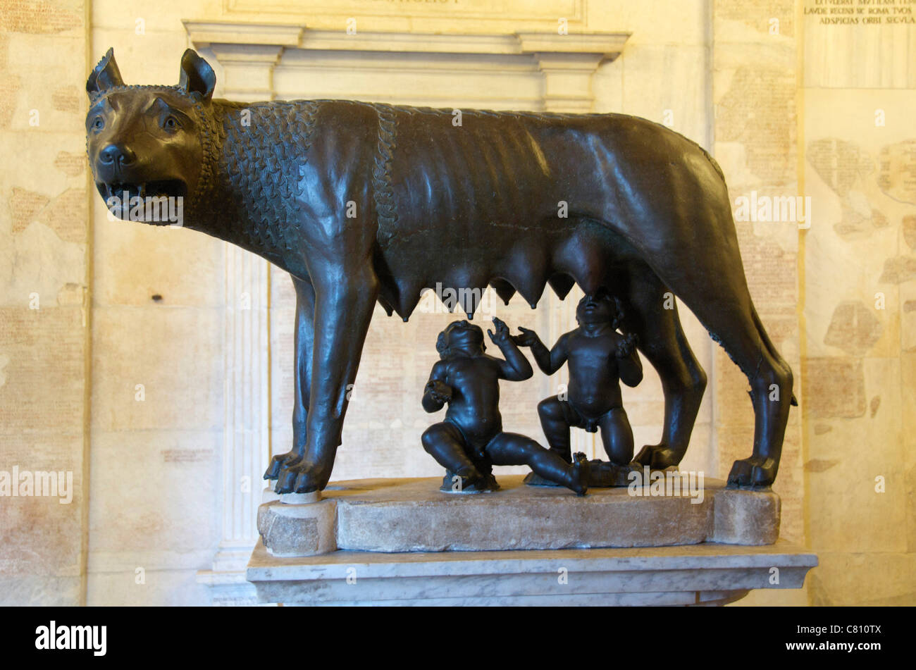 Etruscan bronze statue of the she-wolf with Romulus and Remus, Capitoline Museum, Capitoline Hill, Rome, Italy, Europe Stock Photo