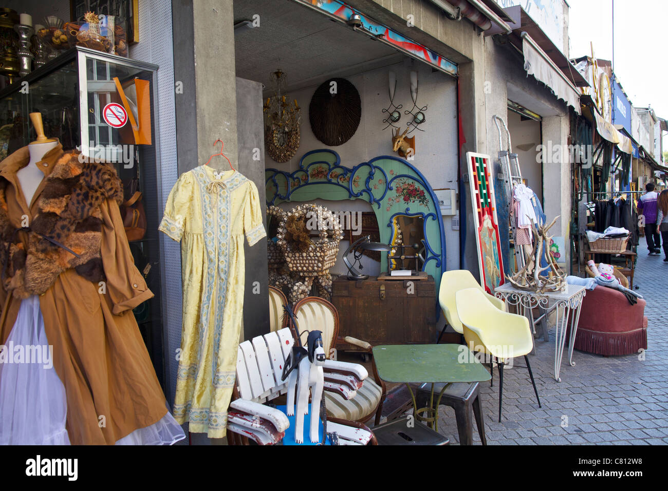 Les Puces flea market in Paris, France Stock Photo Alamy