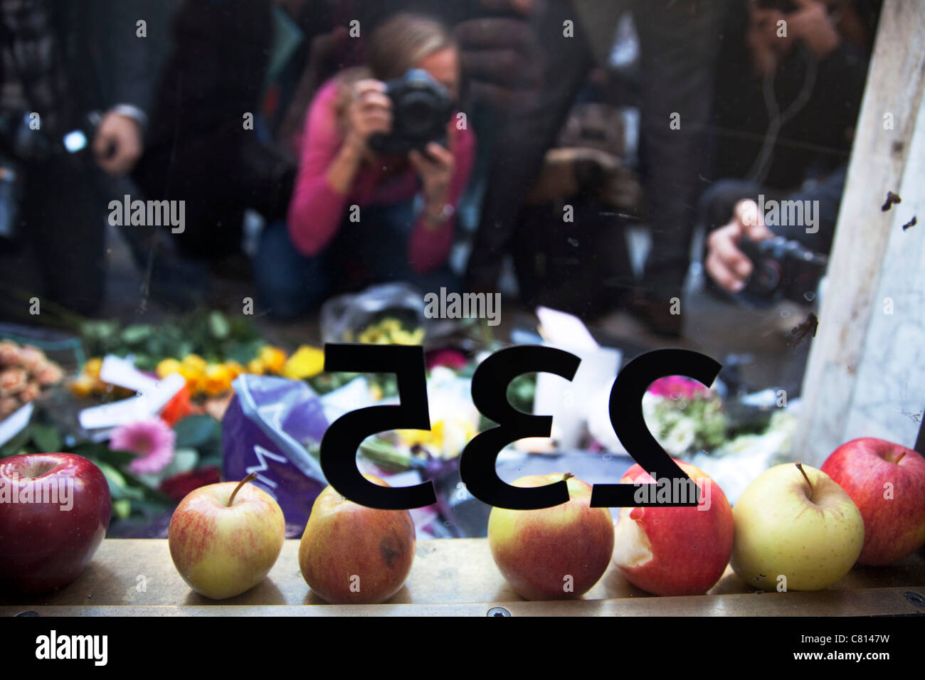 Steve jobs hires stock photography and images Alamy