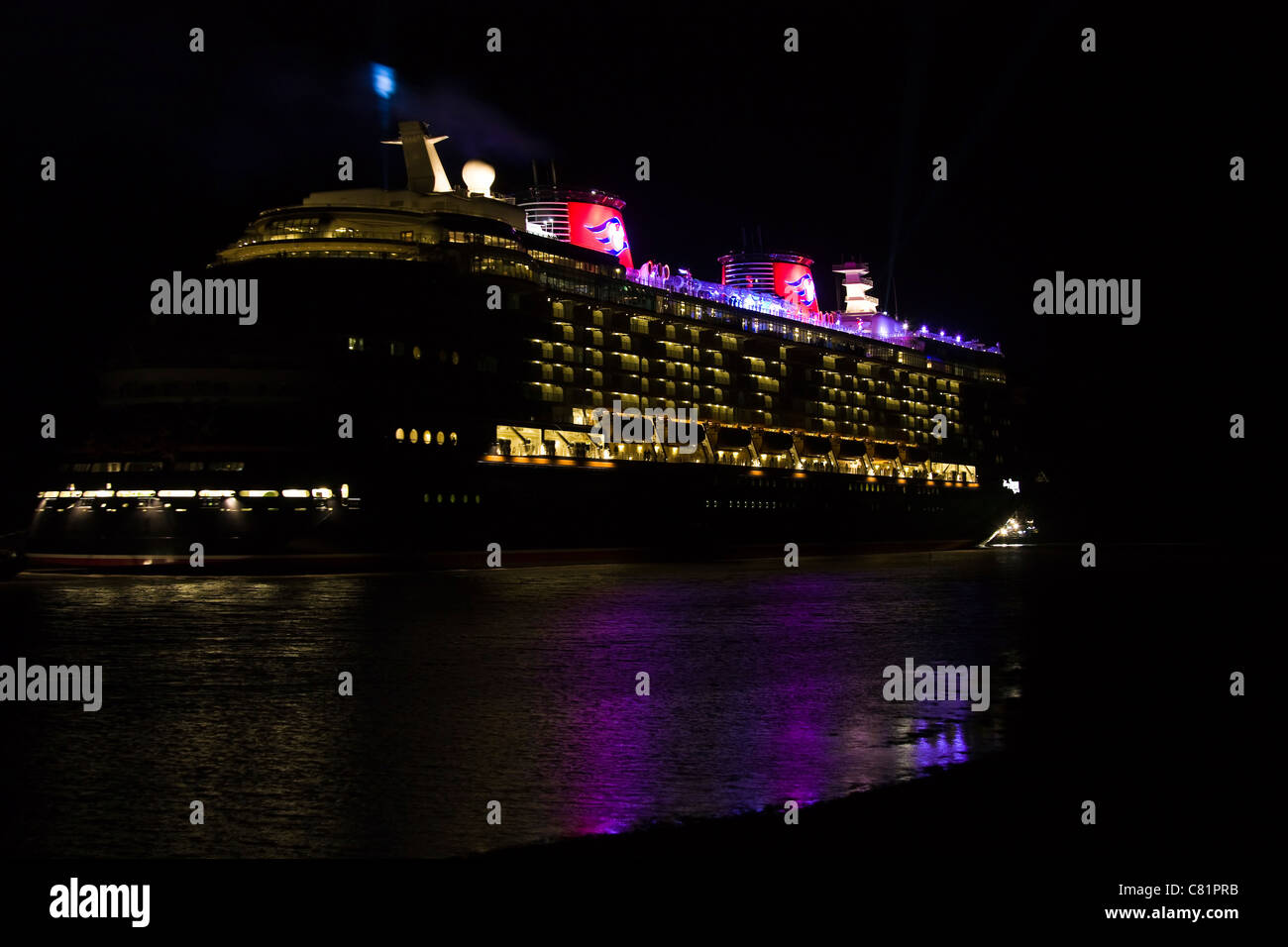 The Disney Dream on its way on the Ems from the Meyer Werft in Papenburg to Eemshaven on the 12.11.2010 Stock Photo