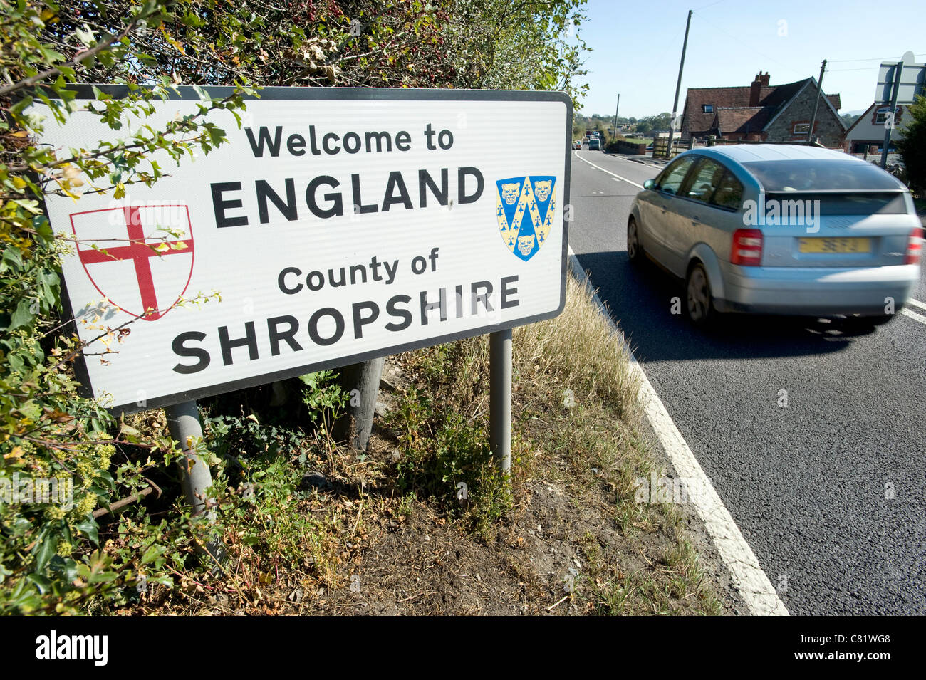 'Welcome to England' sign in the County of Shropshire on the England / Wales border on the A458 road. Stock Photo