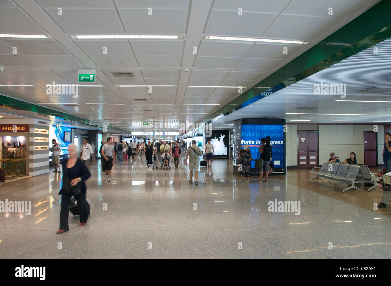 Travellers at Fiumincino airport, Rome, Italy, Europe Stock Photo - Alamy