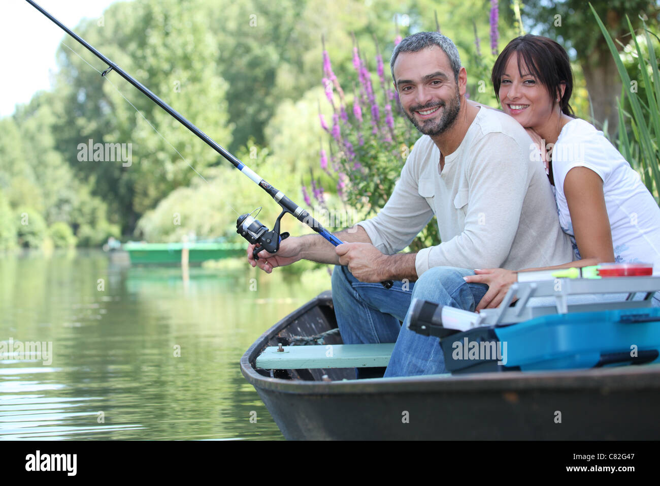 рыбалка перед грозой. рыбачить во сне мужчине. рыбалка в грозу. сонник рыбалка во сне. Fishing pics.