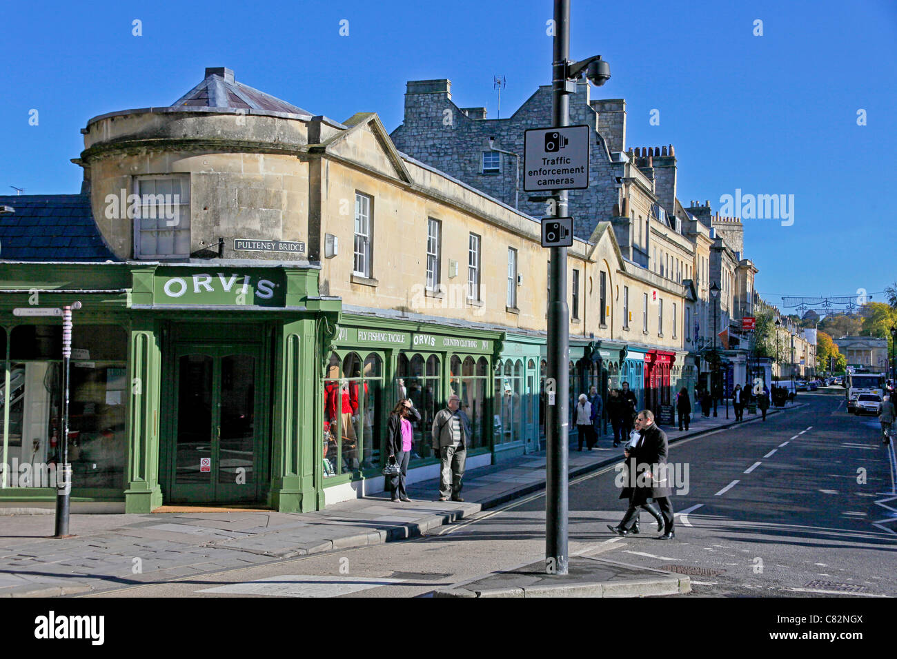 Shops on pulteney bridge in hires stock photography and images Alamy